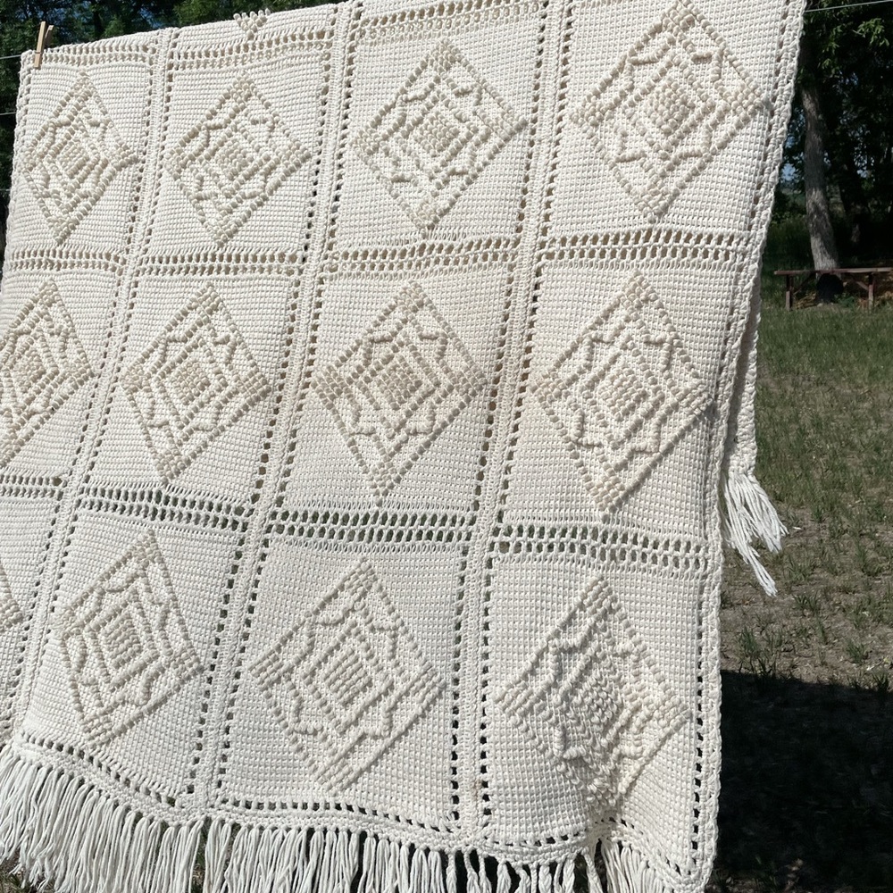 Beautiful!!! Crochet Afghan, cream colored